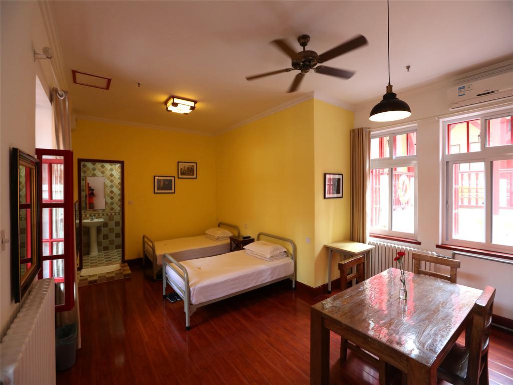 Wheat Youth Hostel Qingdao Esterno foto
