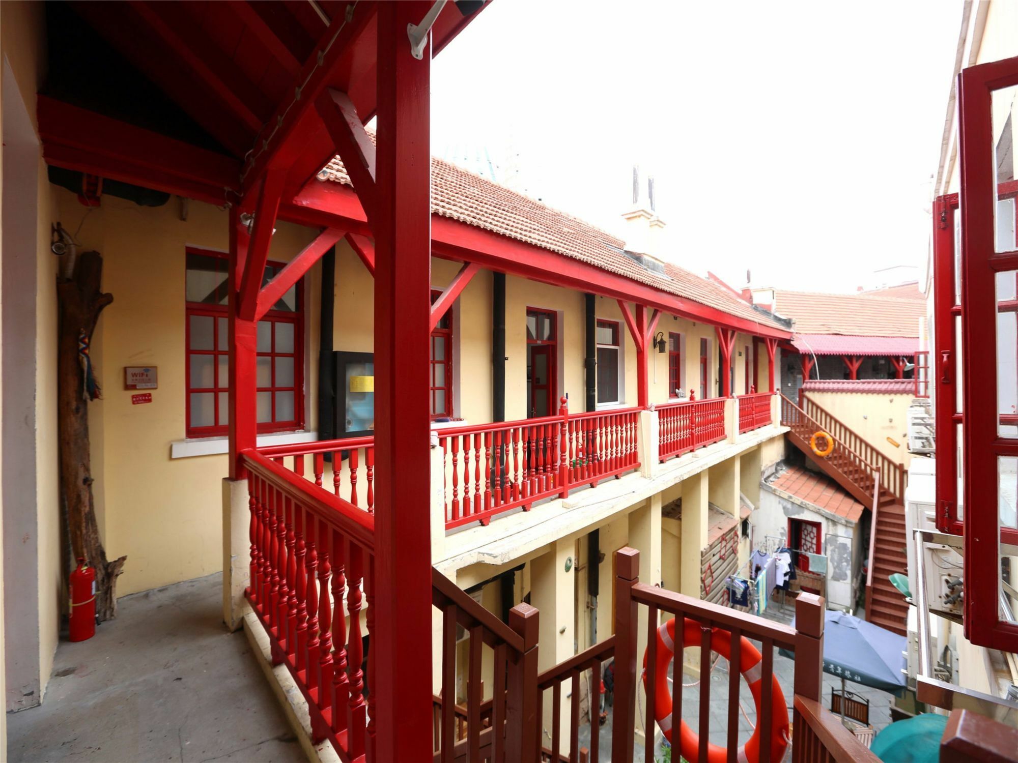 Wheat Youth Hostel Qingdao Esterno foto