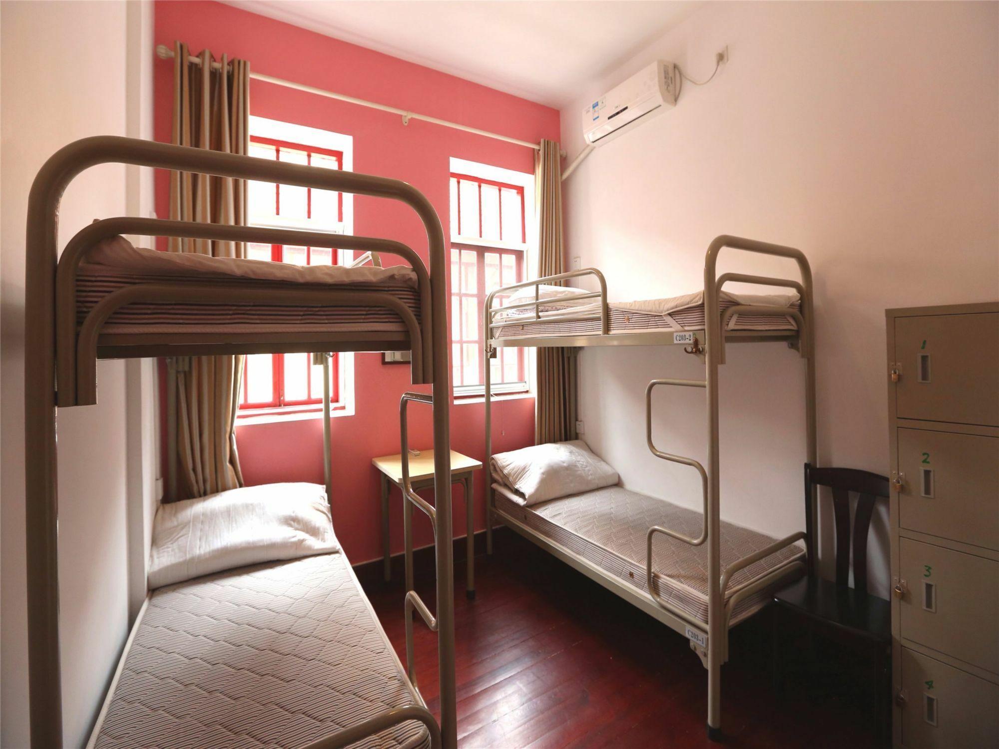 Wheat Youth Hostel Qingdao Esterno foto